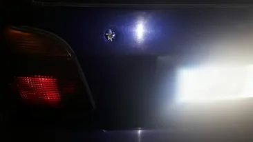 Scene ca în filmele de acțiune la Târgoviște! Șofer urmărit de poliție 20 de kilometri. Oamenii legii au tras cinci focuri de armă