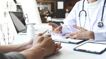 Anunțul făcut de Ministrul Sănătății! Ce bonus vor primi medicii de familie dacă îi conving pe oameni să se vaccineze