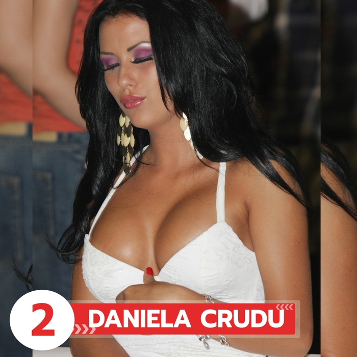 Top 50 decolteuri care au „explodat”. Pe ce locuri se clasează Monica Bârlădeanu, Lili Sandu ori Claudia “Cream”
