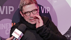 Cristi Iacob dă din culisele celui mai nou film de comedie, Complotul bonelor: ”Eu sunt javră bătrână!”