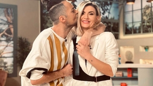 Tudor Ionescu, întâlnire surpriză cu Elton John, pe Coasta de Azur! Solistul de la Fly Project se află în vacanță cu familia