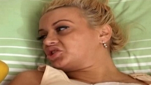 Simona Trasca, ceruta de sotie pe patul de spital! Afla cine e amorezul si ce i-a raspuns blondina