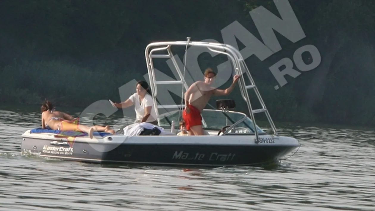 Reghe si Anamaria Prodan au iesit la joaca