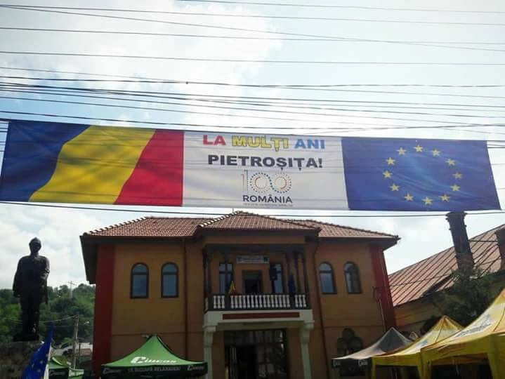 Primarul s-a autodeclarat cetățean de onoare la Zilele Pietroșiței