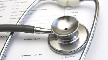 Doi agenti de paza au luat la bataie doi barbati! Pe unul dintre ei l-au bagat in coma!