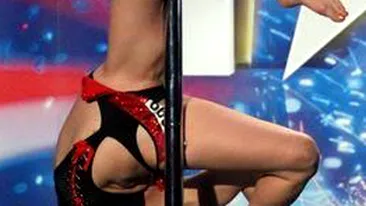 VIDEO Concurenta de la Romanii au Talent care face gimnastica la bara are 22 de copci la spate si sapte la cap