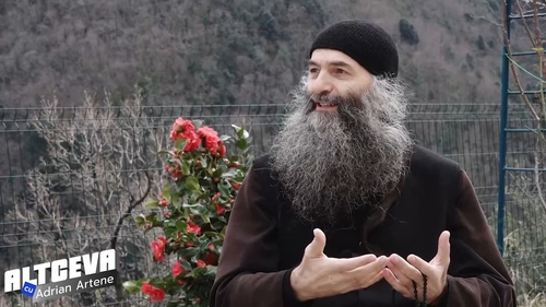 Părintele Pimen a vorbit despre ce reprezintă viața, în podcastul ALTCEVA cu Adrian Artene: „Dumnezeu ne-a dat-o ca să lucrăm binele”
