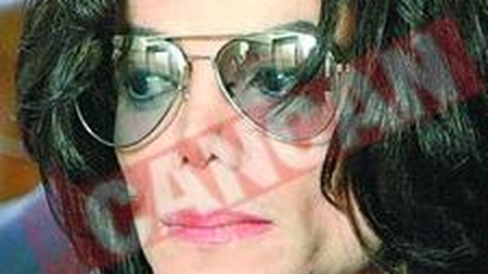 Vrea 44 milioane $ de la Michael Jackson