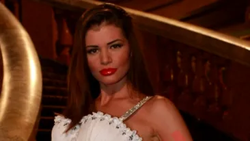 Bote catre Moni: Multi vor sa mi-o sugereze