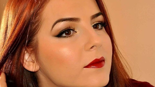 O jurnalistă a murit în somn, la 27 de ani. De ce îi numea "călăi" pe medicii români care au tratat-o
