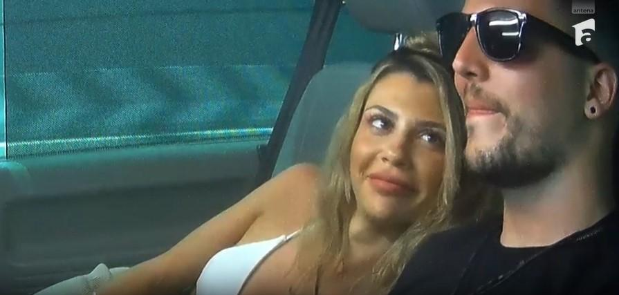 Iubita i-a dat „papucii” la Insula iubirii şi a trecut la atac! Atingeri în locuri interzise, fără să le pese de camerele de filmat