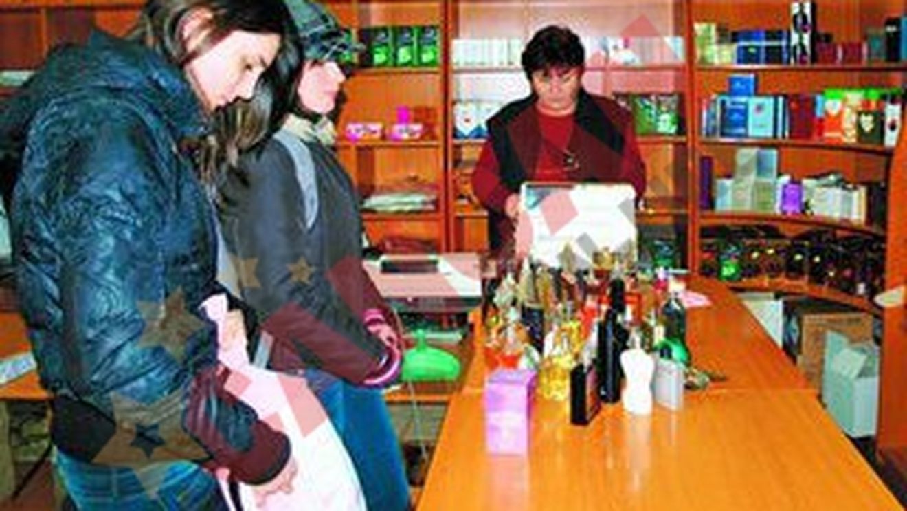 Marfa confiscata se vinde bine!