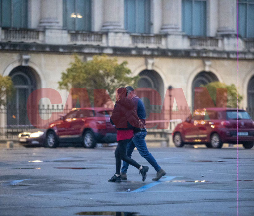 Laurențiu Reghecampf este foarte grijuliu cu iubita lui (Foto: CANCAN.RO)