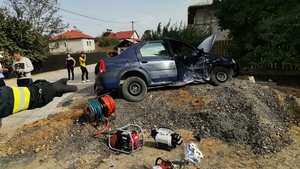 Trei accidente grave într-o singură oră, în Dâmbovița. Un copil de trei ani a ajuns la spital