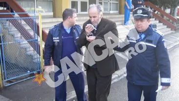 Dinu Damaschin a murit la proces! Nu se mai putea deplasa singur,  fusese adus pe brate! Nu a putut scoate niciun cuvant in sala de judecata, era foarte slabit