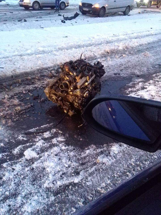 Accident la Călugăreni, în Giurgiu, pe DN 5. O persoană a murit și alte două au fost rănite