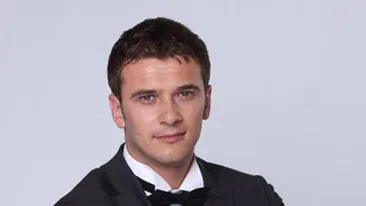 Dan Cruceru este in incurcatura! De Ziua Indragostitilor are 3 partenere si nu stie pe care sa o aleaga! Afla care sunt ele