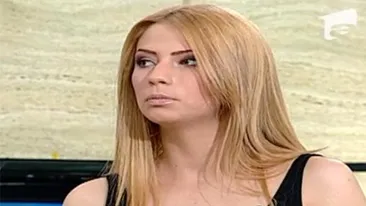 Moment istoric la Neatza! Ea este prima vecina care a venit imbracata ASA: Cred ca ai ceva sa ne ascunzi