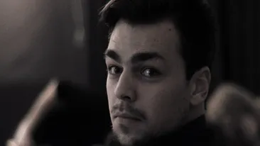 Erotism fara punctuatie pentru 20 de lei! “Leonardo DiCaprio” recita poezii erotice in Romania