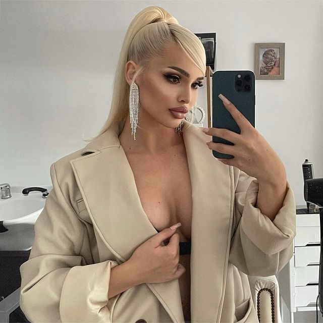 Andreea are 45.000 de urmăritori