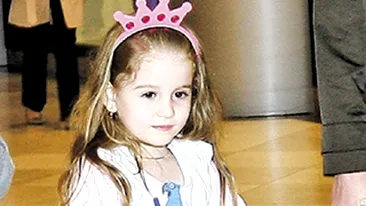 Irina spune oricui, inclusiv bunicii din Bacau, ca Monica nu mai pleaca: Mami ramane in Romania pe vecie!