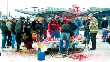 Maharu a recucerit-o pe Simona la un ceai si un sorici