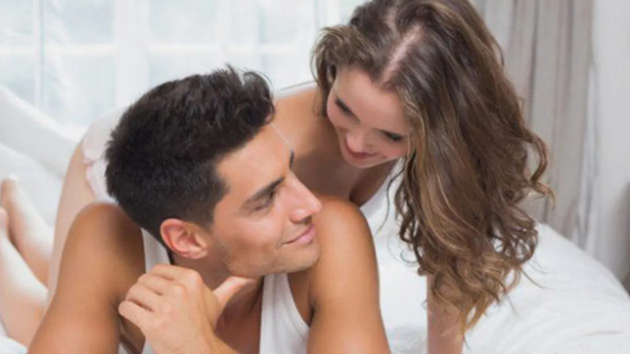 Am o pata mare pe san A ajuns sa-i fie rusine sa se dezbrace