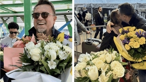 Horia Brenciu, din nou împreună cu familia! Cum și-a întâmpinat soția la aeroport