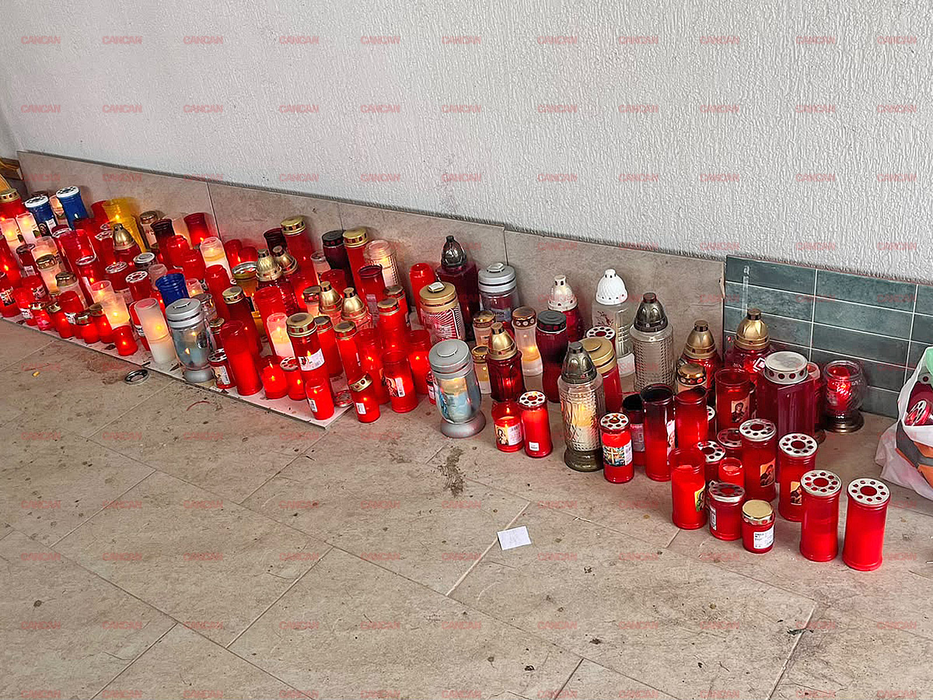 Imaginile durerii de la înmormântarea lui Costeluș de la Clejani. Melodia care s-a auzit în urma cortegiului funerar îți dă fiori