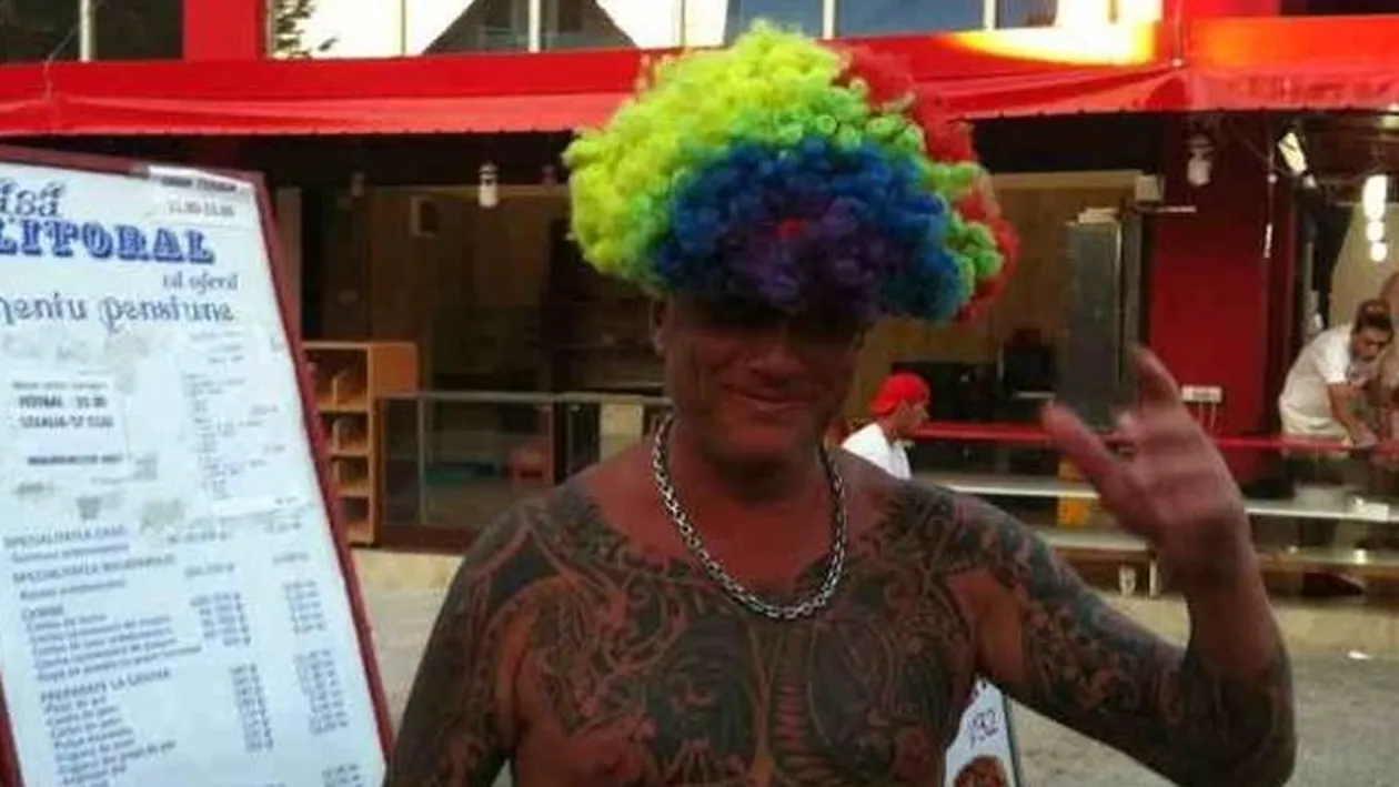 Maharu sta cu sufletul la gura dupa ce si-a pierdut telefonul. “Aveam niste poze mai sexy cu femei, o sa zica lumea ca..”