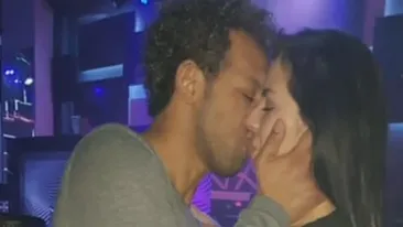 Amanta lui Kamara rupe tăcerea: ”L-am cunoscut în mall! Mi-a cerut numărul, i l-am dat, ne-am sărutat puţin, apoi...”