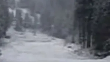 5 turisti au ramas blocati in muntii Fagaras