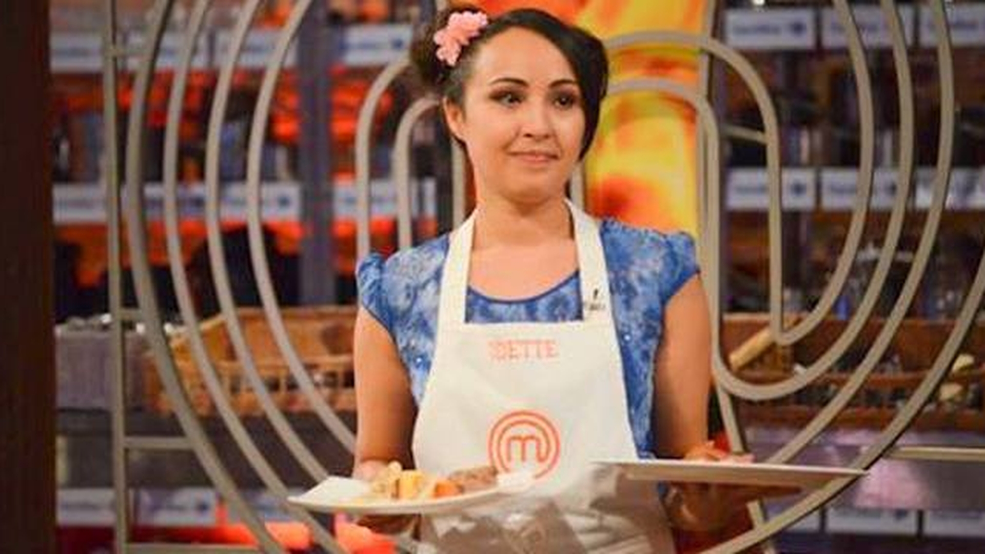 Vezi povestea din spatele pozelor incendiare cu o finalista de la MasterChef!