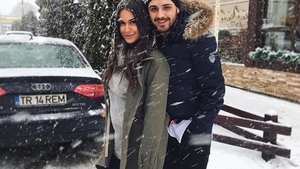 BETTY SALAM a apărut cu un nou look! Cum s-a pozat fiica lui FLORIN SALAM 