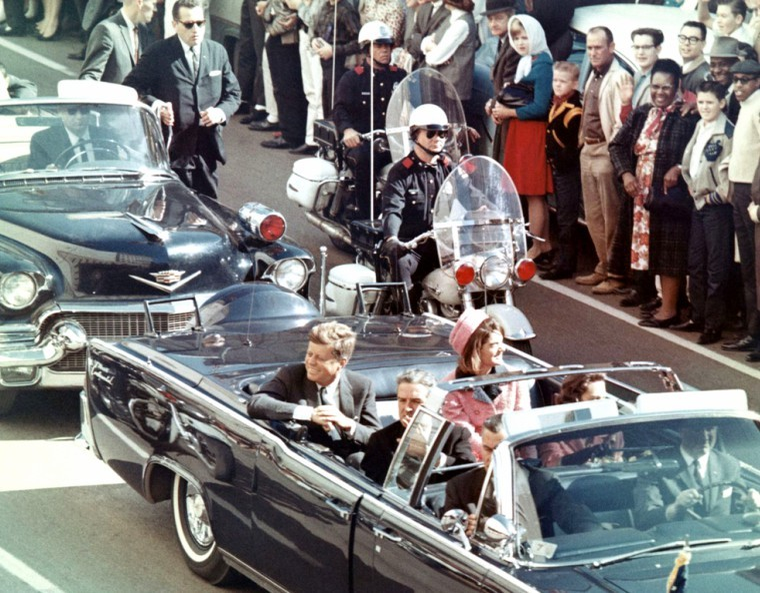 S-a aflat adevărul despre asasinarea lui JOHN F. KENNEDY! Cine a pus la cale de fapt întreaga operaţiune şi care a fost motivul