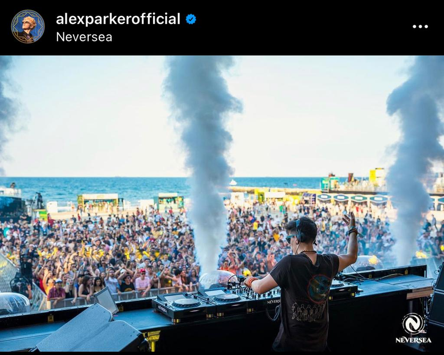 Alex Parker a mixat la Neversea/ Sursă foto: Instagram.com