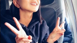 Inna și-a speriat fanii, cu o poză din avion: ”O, Doamne, ce s-a întâmplat?”