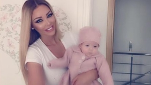 Bianca Drăguşanu s-a fotografiat alături de Sofia şi de Bella! Prietenii au reacţionat imediat: ”O poză cât un milion de cuvinte”