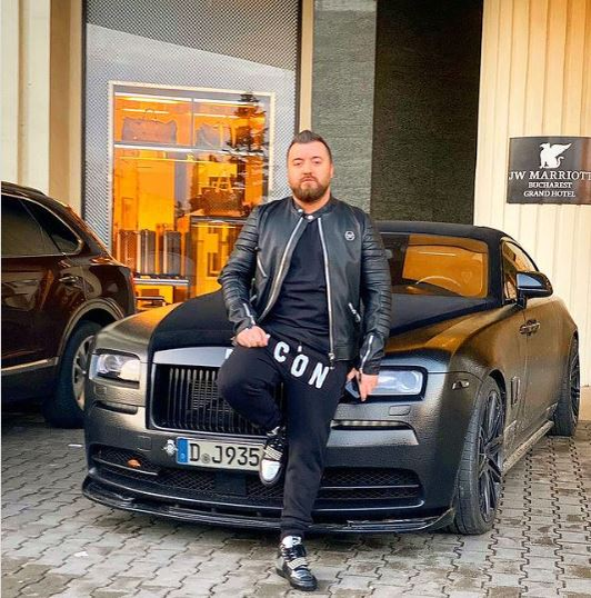 El este denunțătorul lui Alex Bodi! “Sharpele Nebunu” & fostul soț al Biancăi au fost “frați” până să-i probeze DIICOT-ul: mega-party-uri cu șampanii scumpe + au împărțit un Rolls Royce și… | SUPER GALERIE FOTO