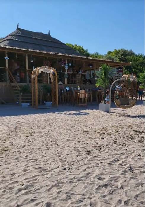 Plaja Tuzla i-a cucerit pe turiști /Foto: TikTok