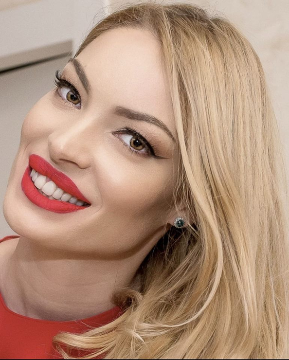 Valentina Pelinel și Cristi Borcea, mai îndrăgostiți ca niciodată! Imaginea care i-a dat de gol