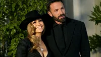 Ben Affleck își îndreaptă atenția spre o dragoste mai veche, în vreme ce Jennifer Lopez strălucește la Premiile Grammy
