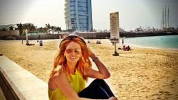 Andreea Banica s-a distrat in Dubai! Afla ce cladiri au dat-o pe spate pe vedeta!