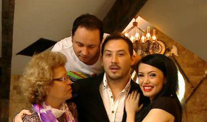 Ștefan Stan alături de mama lui, de Andreea Mantea și de Cătălin Măruță