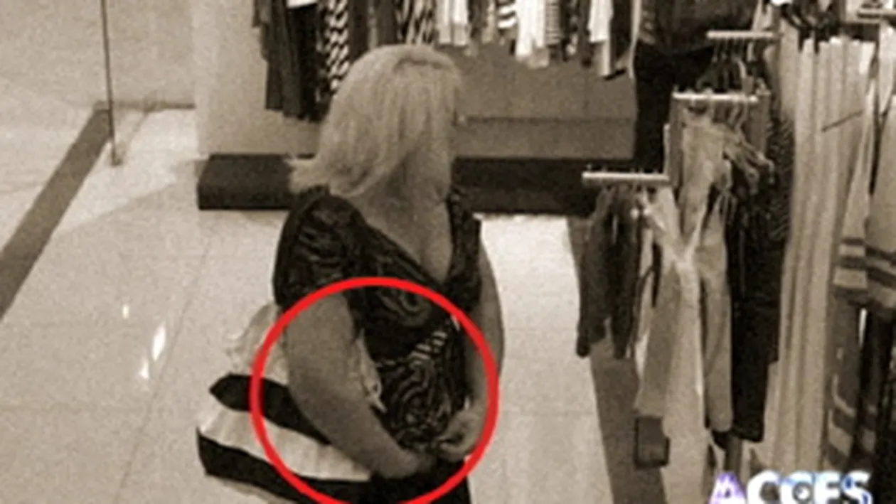 Mirabela Dauer, surprinsa in timp ce fura chiloti dintr-un magazin din Bucuresti!
