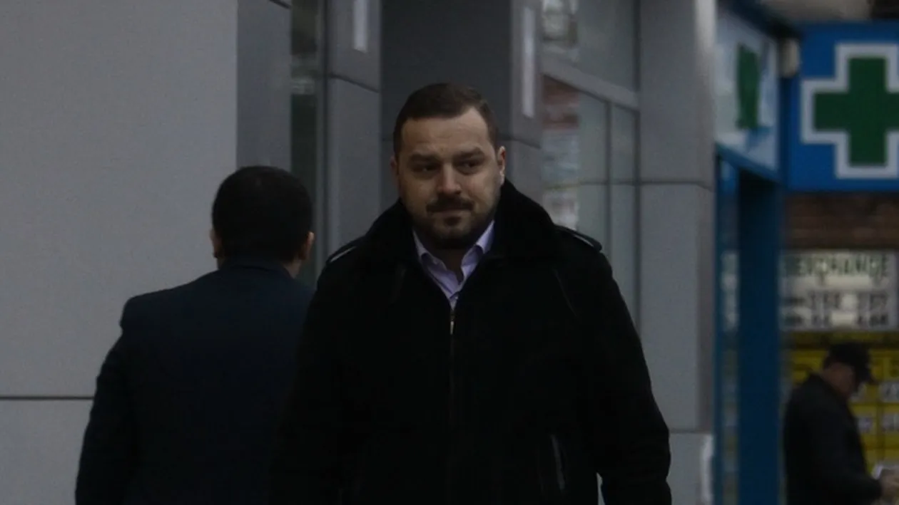 Preferatii lui Gigi Becali, chemati in fata magistratilor! Vasile Geambazi si sotia, urmariti in justitie pentru neplata taxelor!