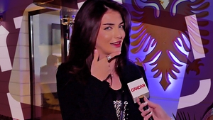 Andreea Bostănică le dă peste nas cârcotaşilor: „Voi meritaţi înzecit!”. Face ce face şi atrage mereu atenţia… şi valul de hate!