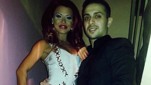O noua despartire BOMBA in showbiz-ul din Romania! BATUTA si INSELATA, i-a dat papucii pe Facebook: "Vreau un barbat care sa ma.."