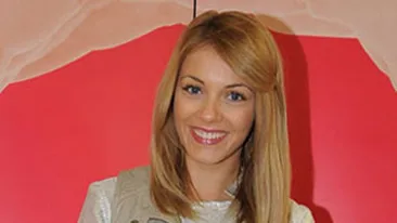 Andreea Ibacka spulbera visele tinerelor domnisoare! Buchetul prins la o nunta nu-i o garantie, pentru ca n-ai nevoie de amulete ca sa te mariti