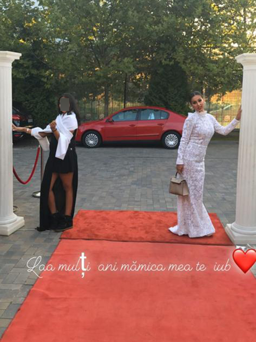 Maria, soția lui Fane Vancică, alături de fiica lor, Francesca